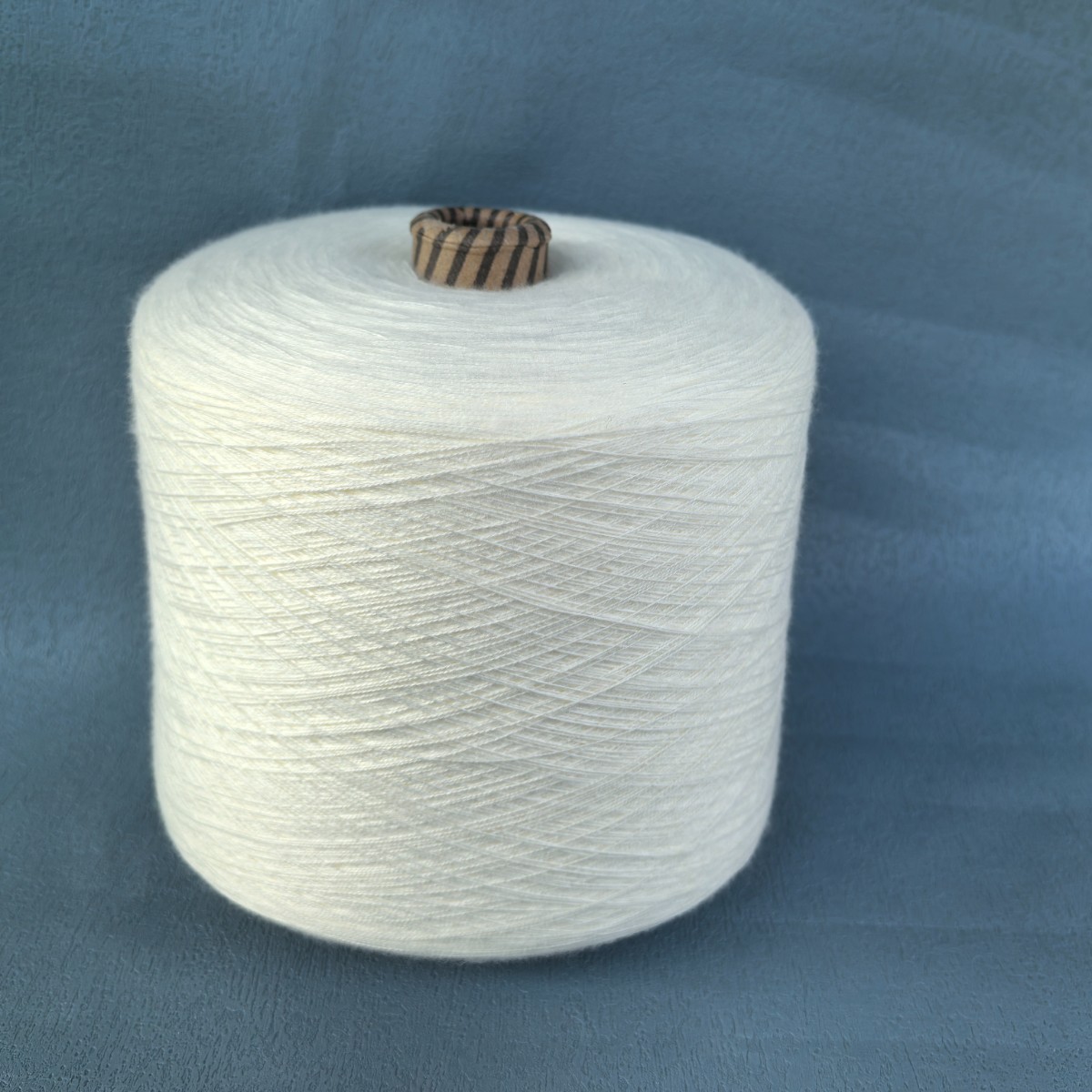 白竹炭纤维纱特点？黑竹炭纤维纱特点？铜氨棉纱2411WXL