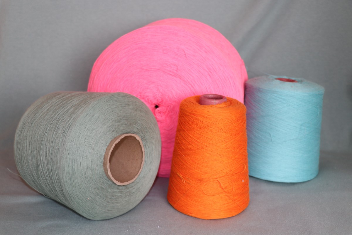 匹马棉纱优点？固体腈纶纱是什么？漂白亚麻纱2412WXL